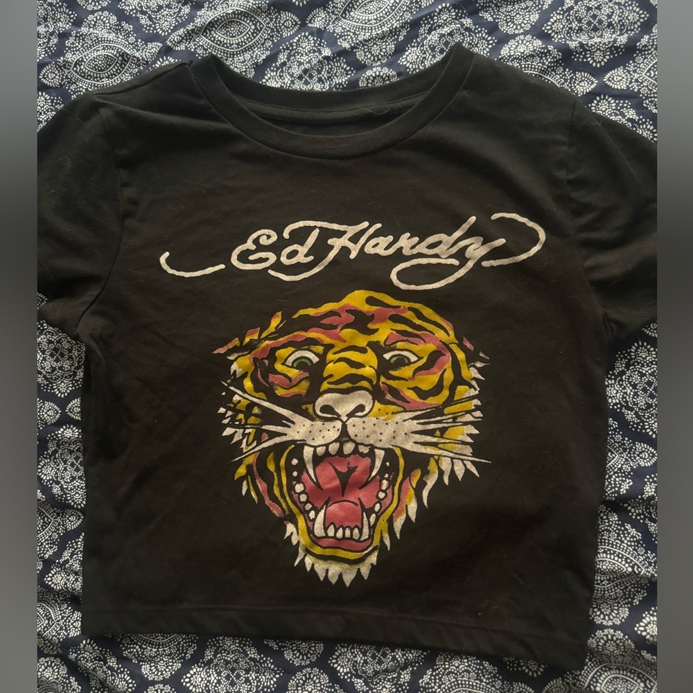 medium ed hardy crop top